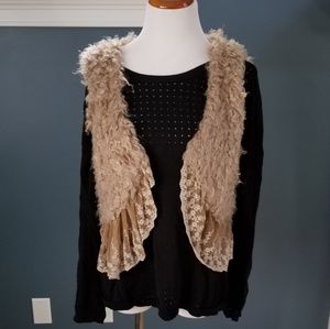 Sherpa & Lace Tan Vest New Condition!